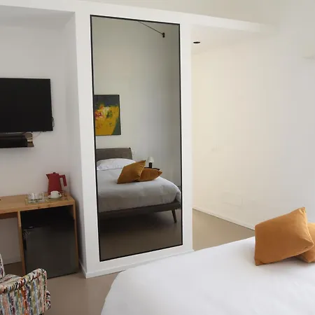Guest house Piano Alloro *