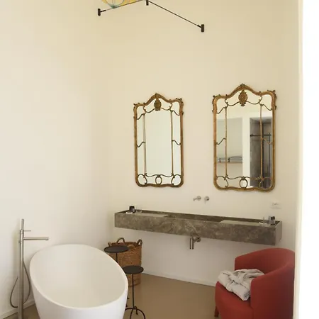 Piano Alloro Guest house *